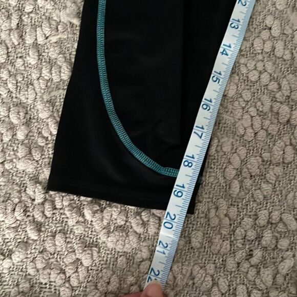 Hylete Cropped Leggings-Size Small‎ - Picture 5 of 5